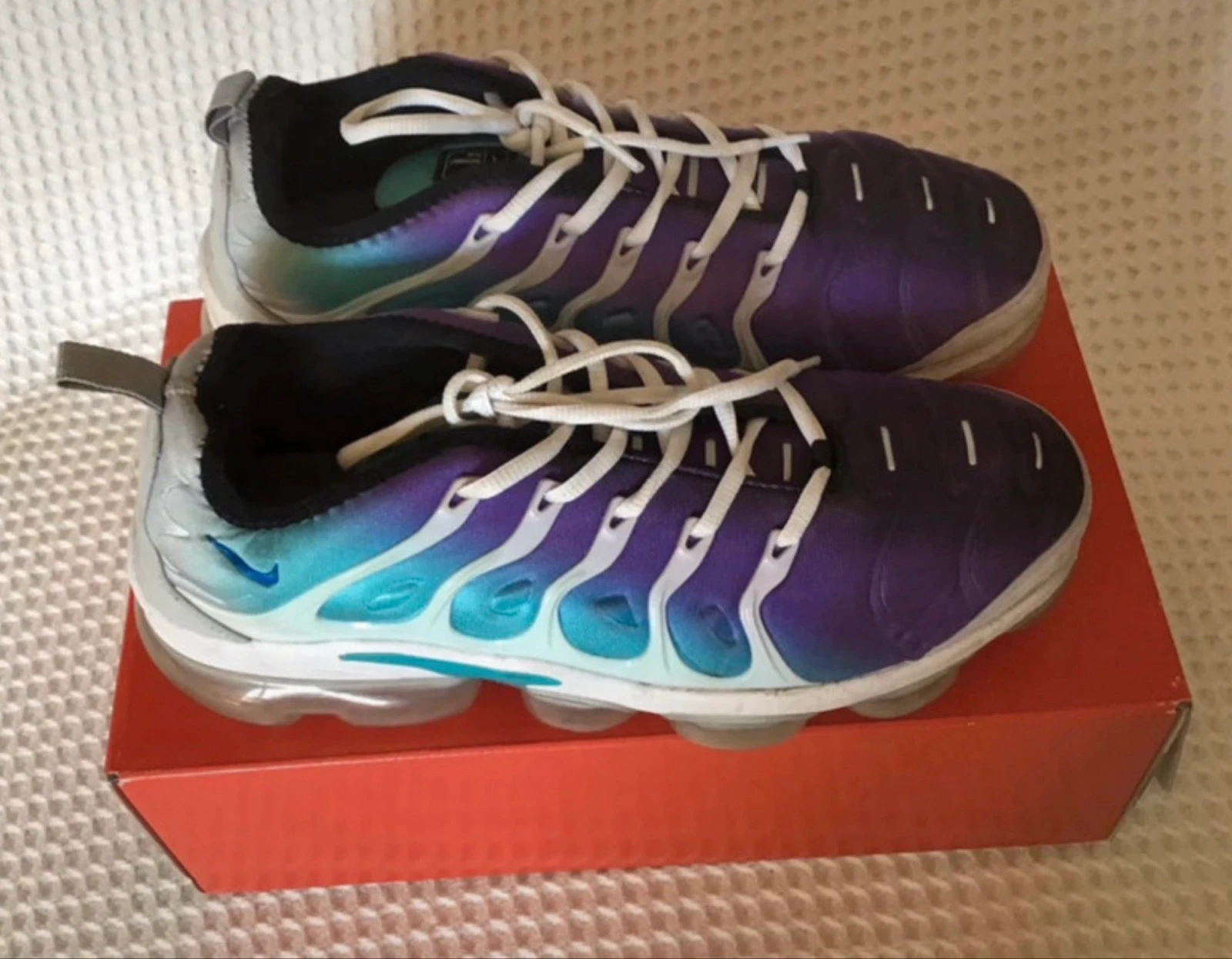 Jolie Nike Air Vapormax Plus – Dégradé Violet & Turquoise – T.44